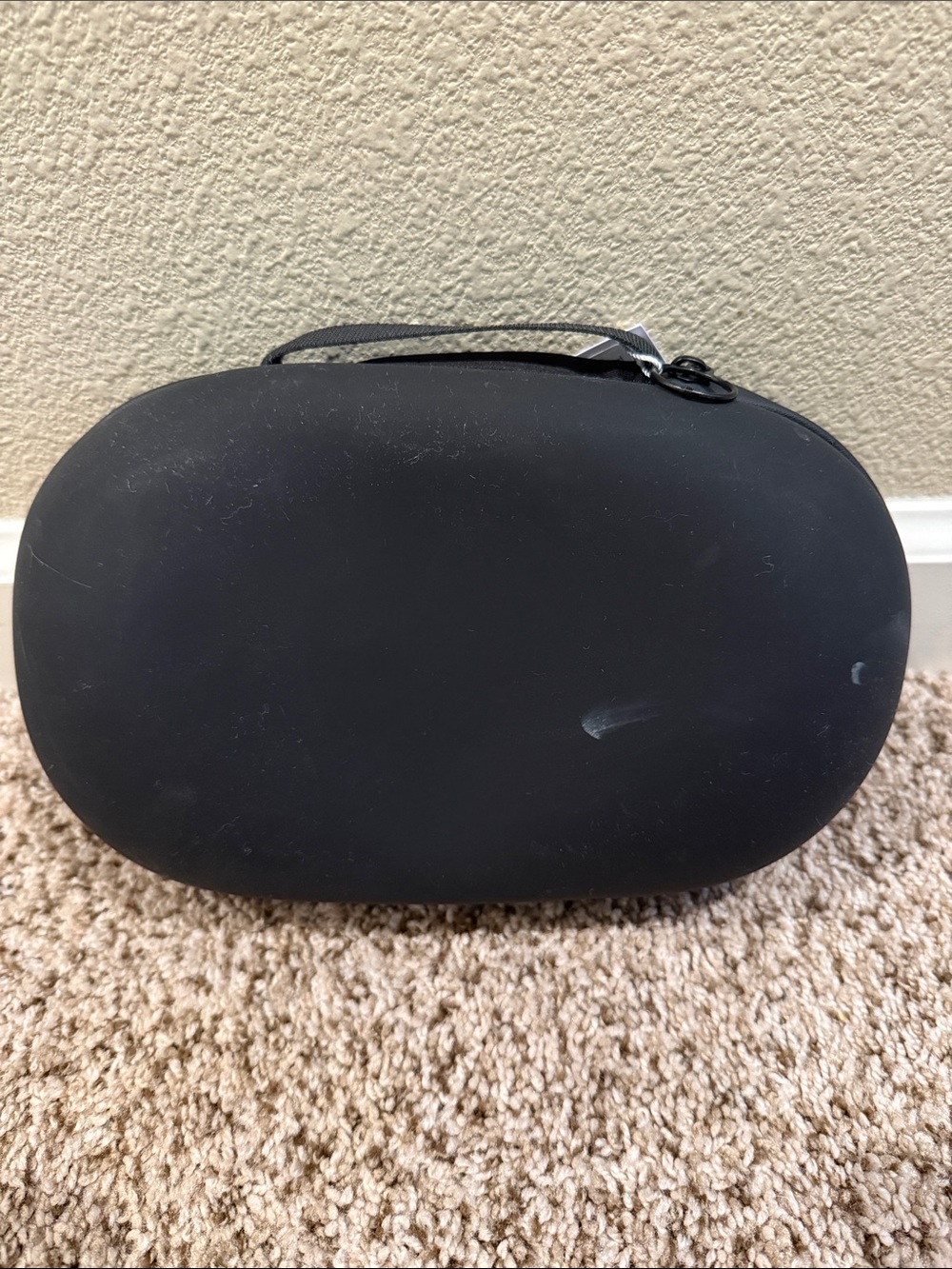 One Skin Accessory Carrying Case - Picture 2 of 3